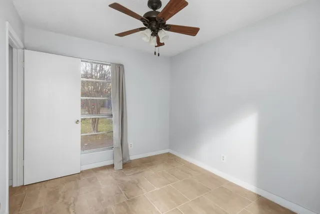 a view of a interior of the house