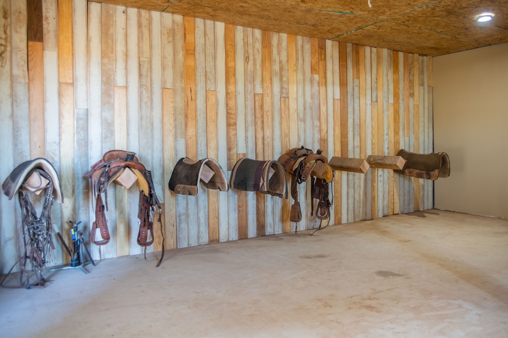 4252 Cypress Mill Road Johnson City, TX 78636 - Photo 35 of 47 a view of a room with gym equipment