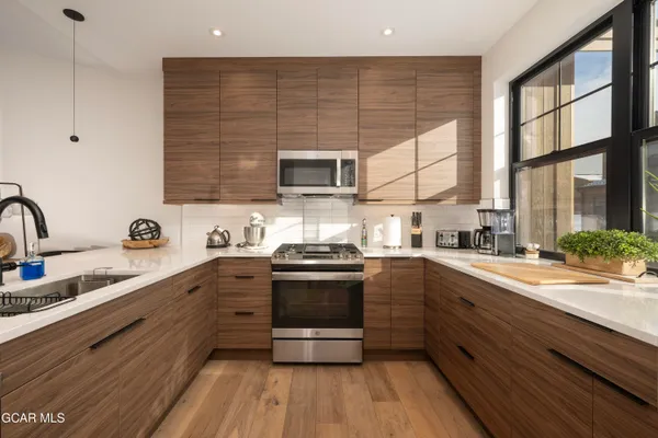 $1,050,000 | 103 Saddle Mountain Camp Road, Granby, CO 80446