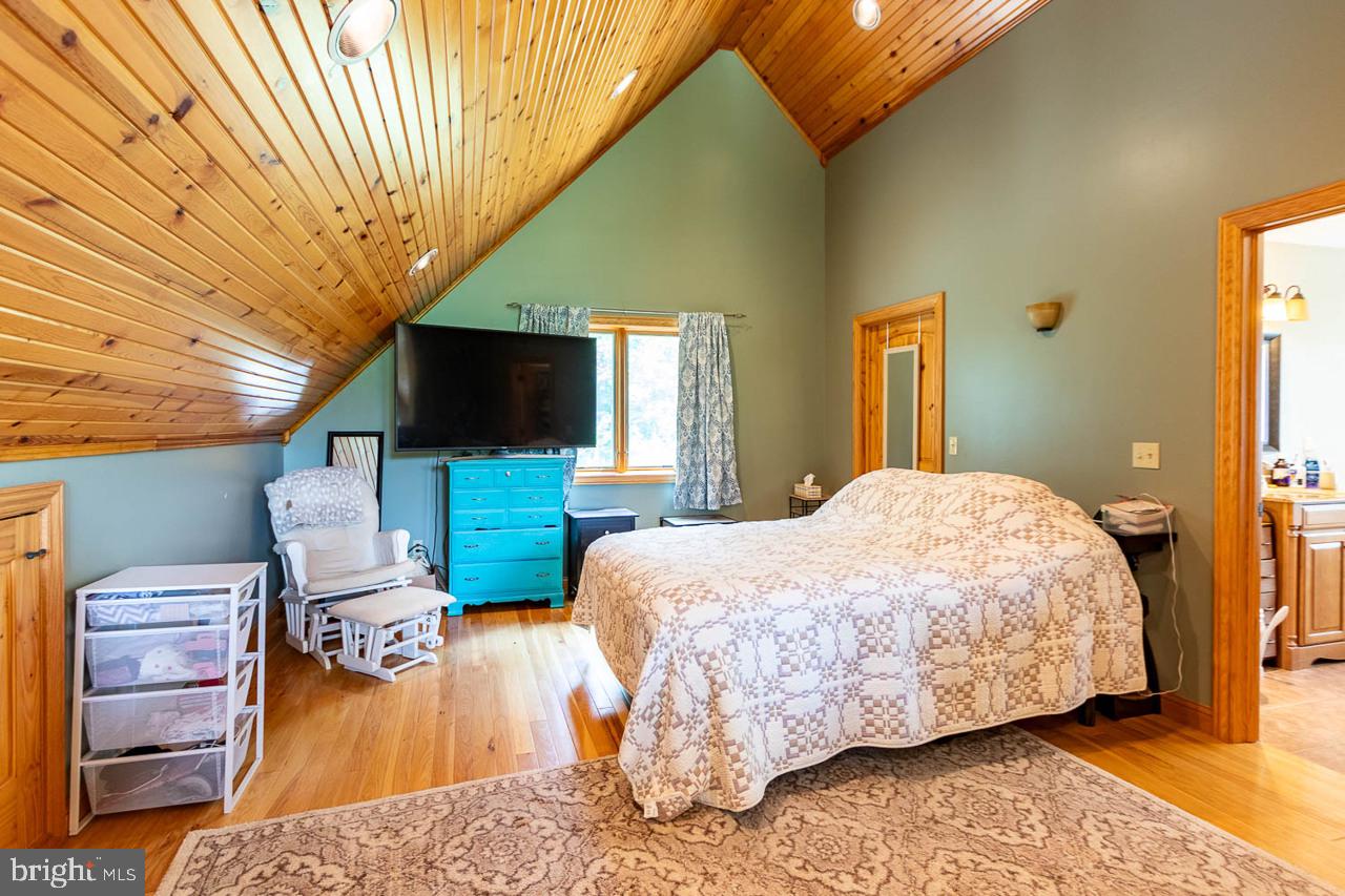 6882 Hungry Hollow Road Alexandria, PA 16611 - Photo 20 of 31