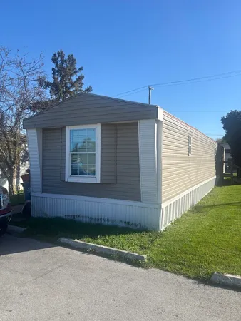 $18,900 | 1712 South Dixie Highway, Unit 47, Crete, IL 60417