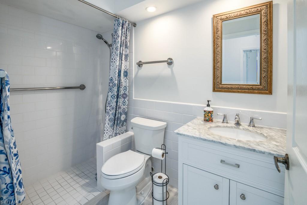 2565 Old Groves Road, Unit N103 Naples, FL 34109 - Photo 17 of 40 Gallery Image 17