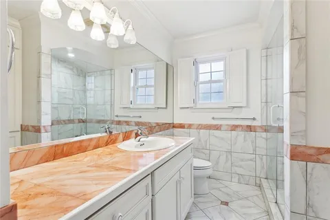 $1,695,000 | 5018 St Charles Avenue, New Orleans, LA 70115