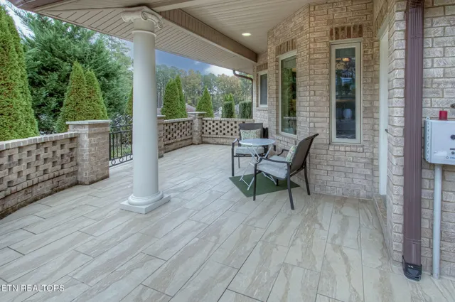 $619,900 | 604 Tanasi Lane, Loudon, TN 37774