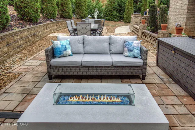 $619,900 | 604 Tanasi Lane, Loudon, TN 37774