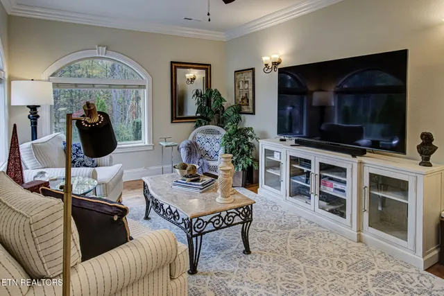 $619,900 | 604 Tanasi Lane, Loudon, TN 37774