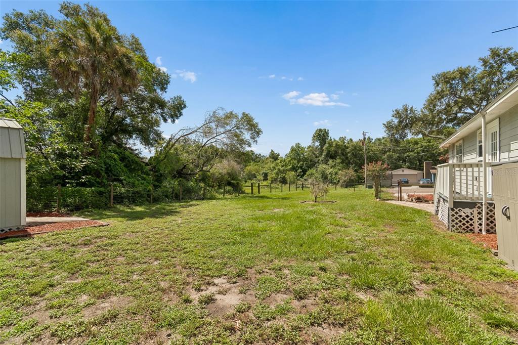 11426 Weldon Street Seffner, FL 33584 - Photo 24 of 28