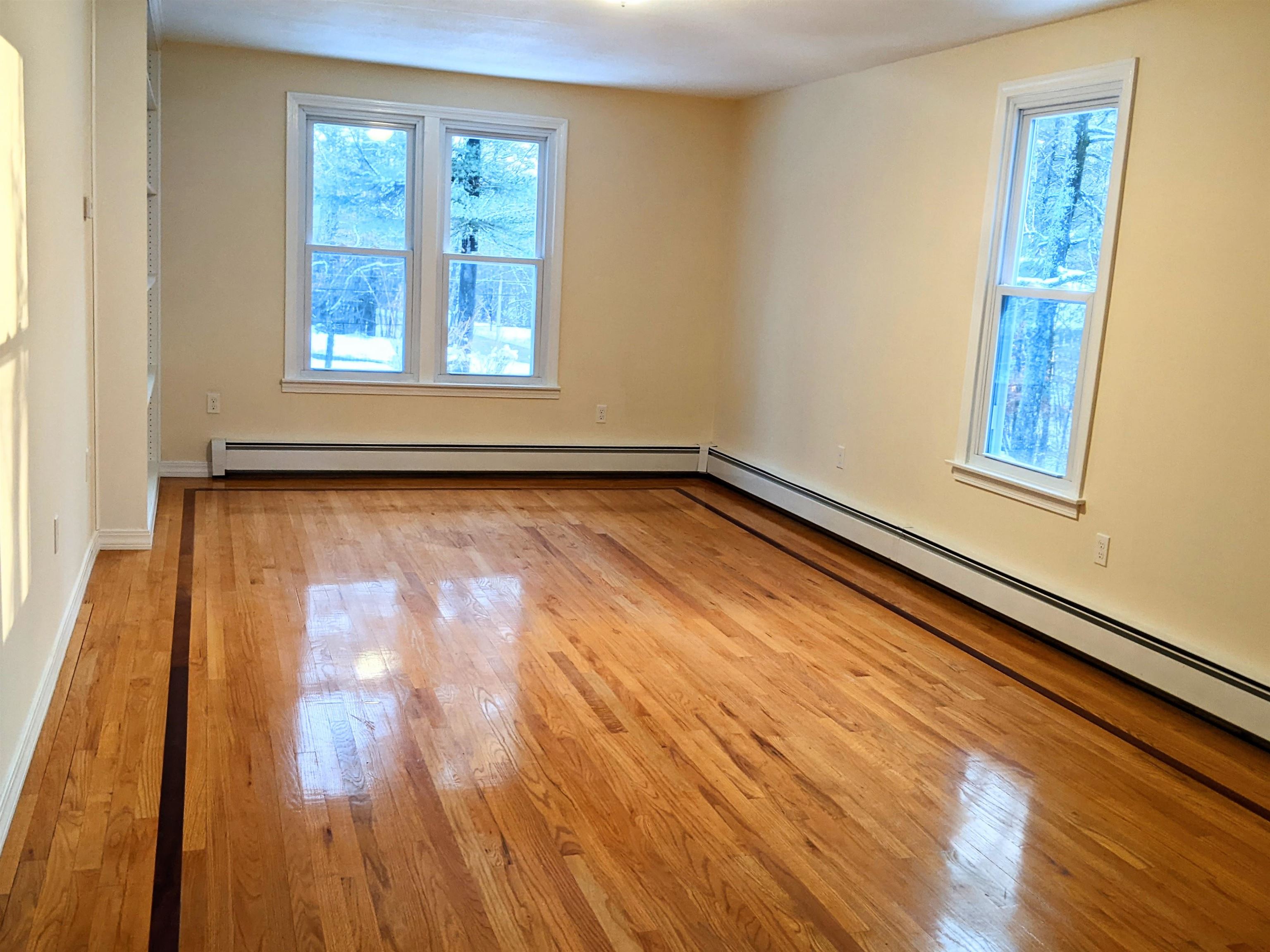 7 Karen Road Windham, NH 03087 - Photo 17 of 37