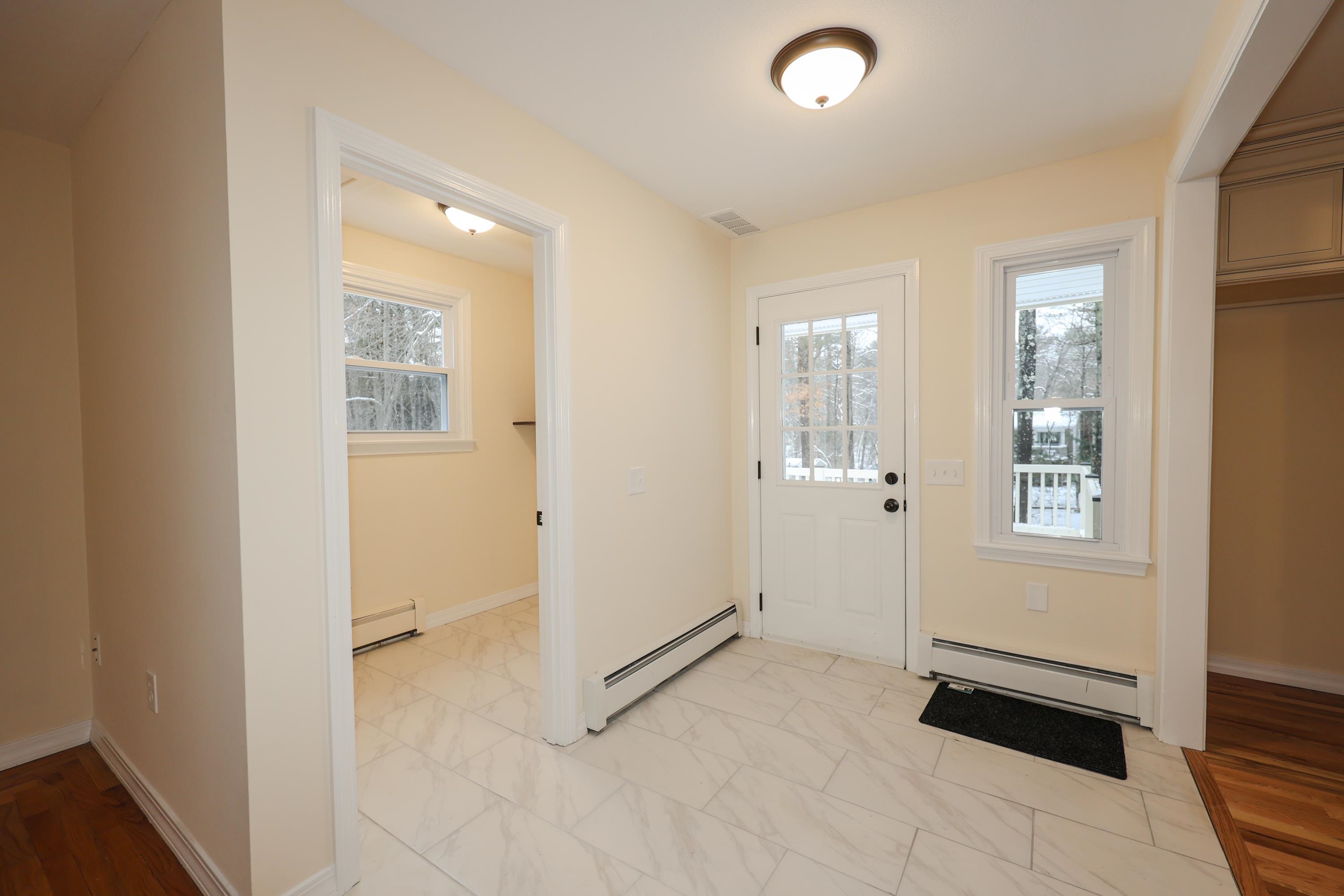 7 Karen Road Windham, NH 03087 - Photo 7 of 37