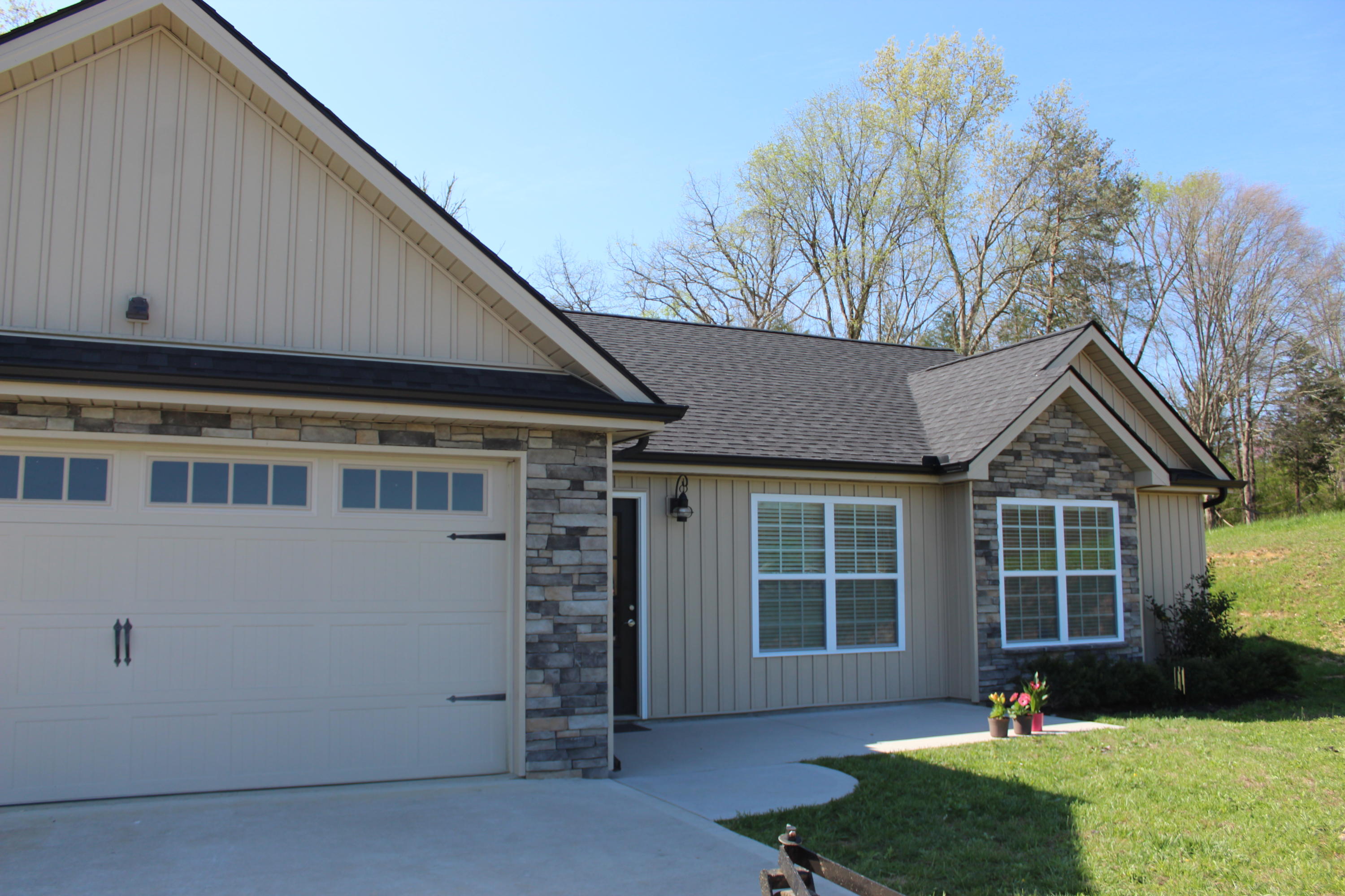161 Hickory Valley Road Maynardville, TN 37807 - Photo 2 of 40 IMG_3406