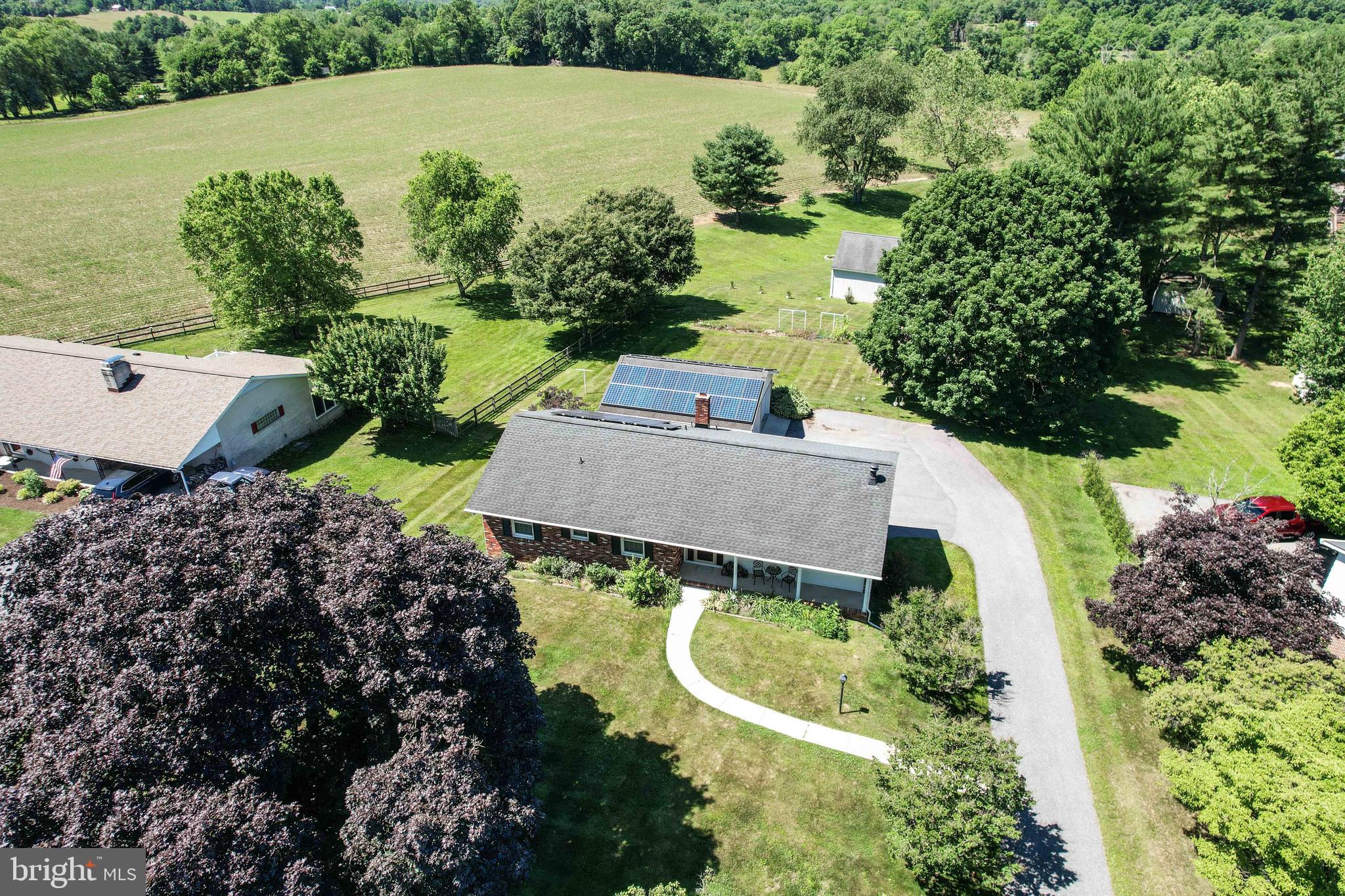 2409 Deer Park Road Finksburg, MD 21048 - Photo 4 of 24