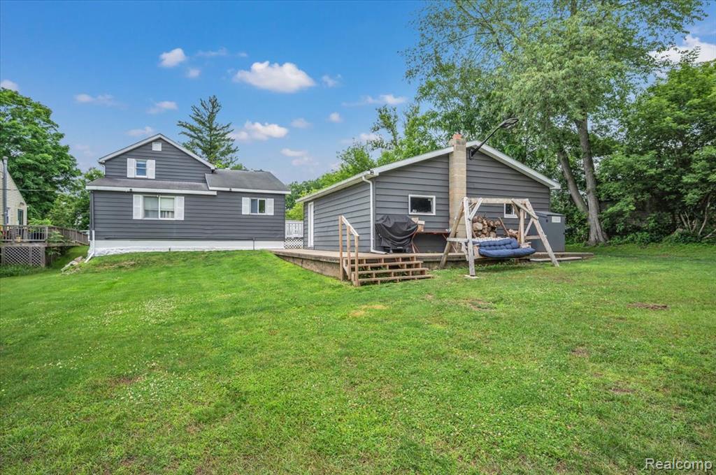 612 North Blacks Corners Road Imlay City, MI 48444 - Photo 6 of 24