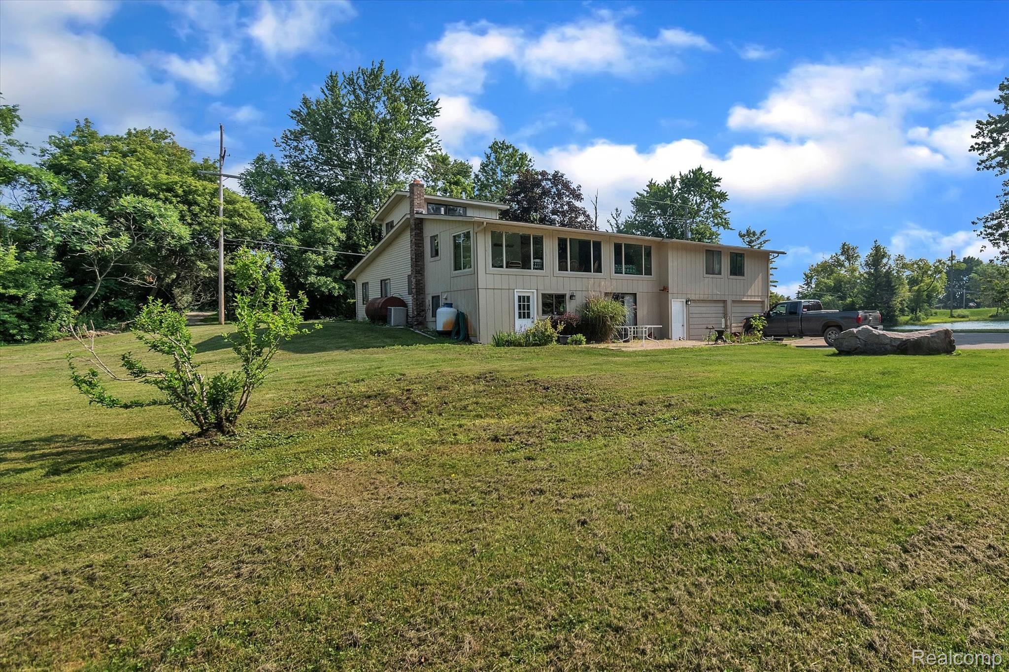 58701 12 Mile Road New Hudson, MI 48165 - Photo 43 of 53 43-50871-Twelve-Mile-Rd-WindowStill-Real-Estate-Photography-43.jpg