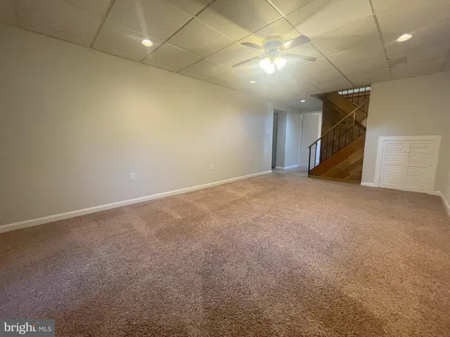 a view of empty room