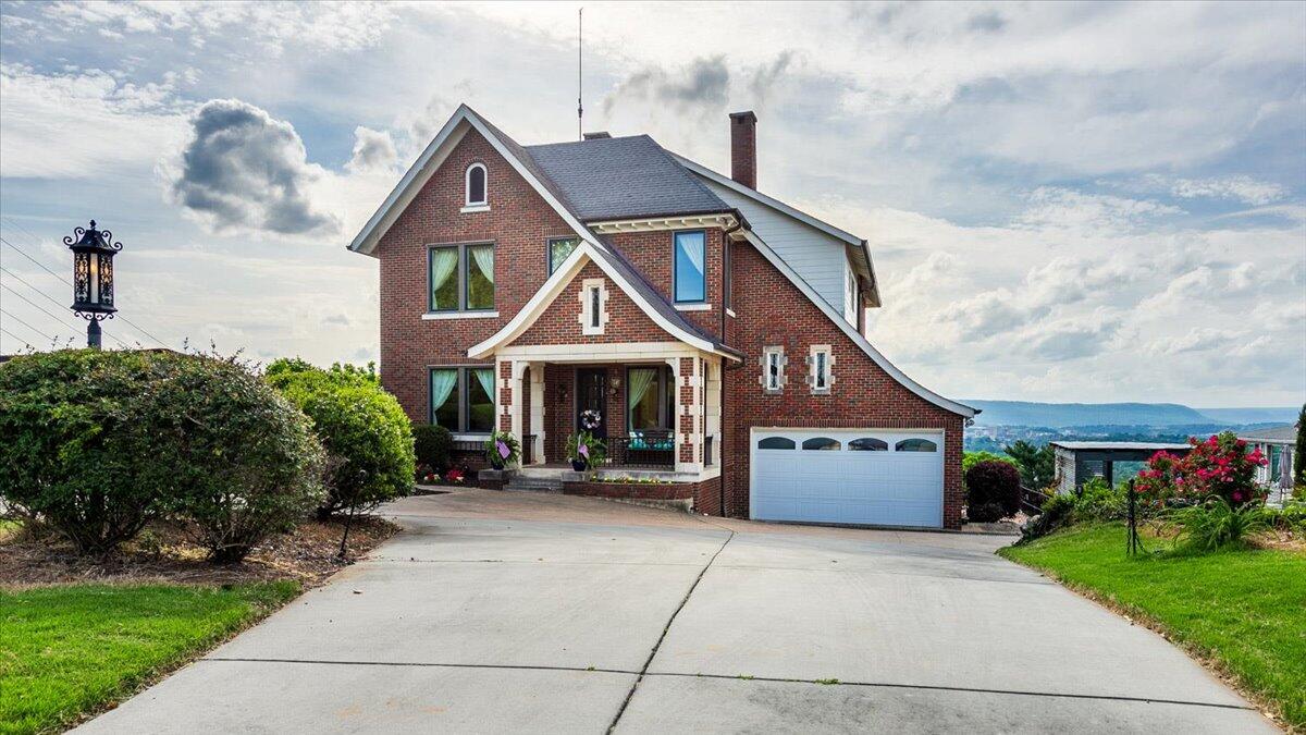 89 South Crest Road Chattanooga, TN 37404 - Photo 2 of 47 02-89 S Crest - 002