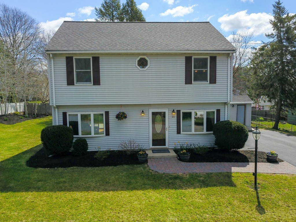 20 Jeffrey Road Billerica, MA 01821 - Photo 2 of 19 Gallery Image 2