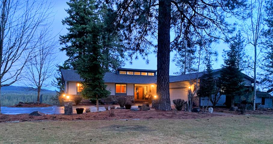 2412 East Chattaroy Road Chattaroy, WA 99003 - Photo 1 of 20 Gallery Image 1