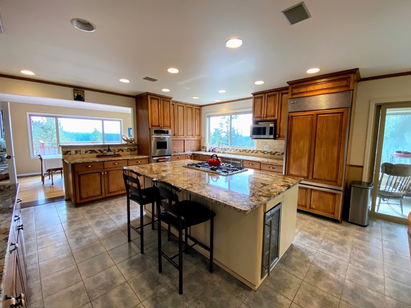 2412 East Chattaroy Road Chattaroy, WA 99003 - Photo 5 of 20 Gallery Image 5