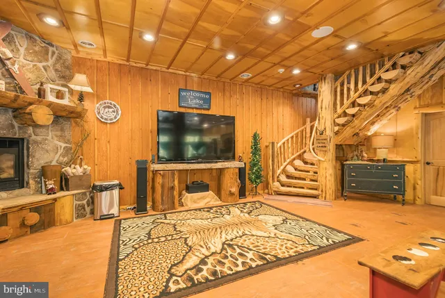 $2,350,000 | 2725 Stockslager Road, Oakland, MD 21550