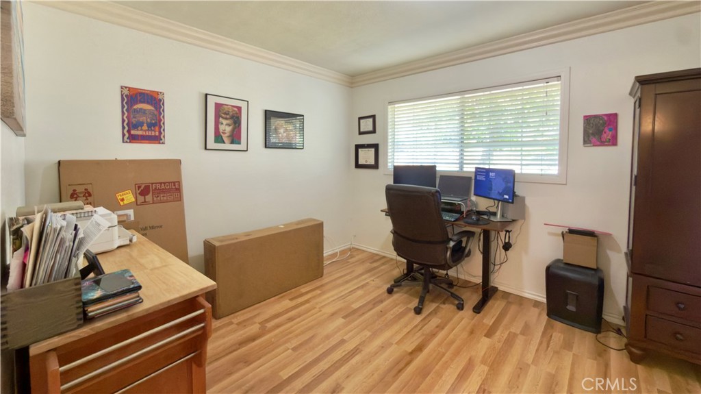 1011 Shadow San Fernando, CA 91340 - Photo 24 of 35