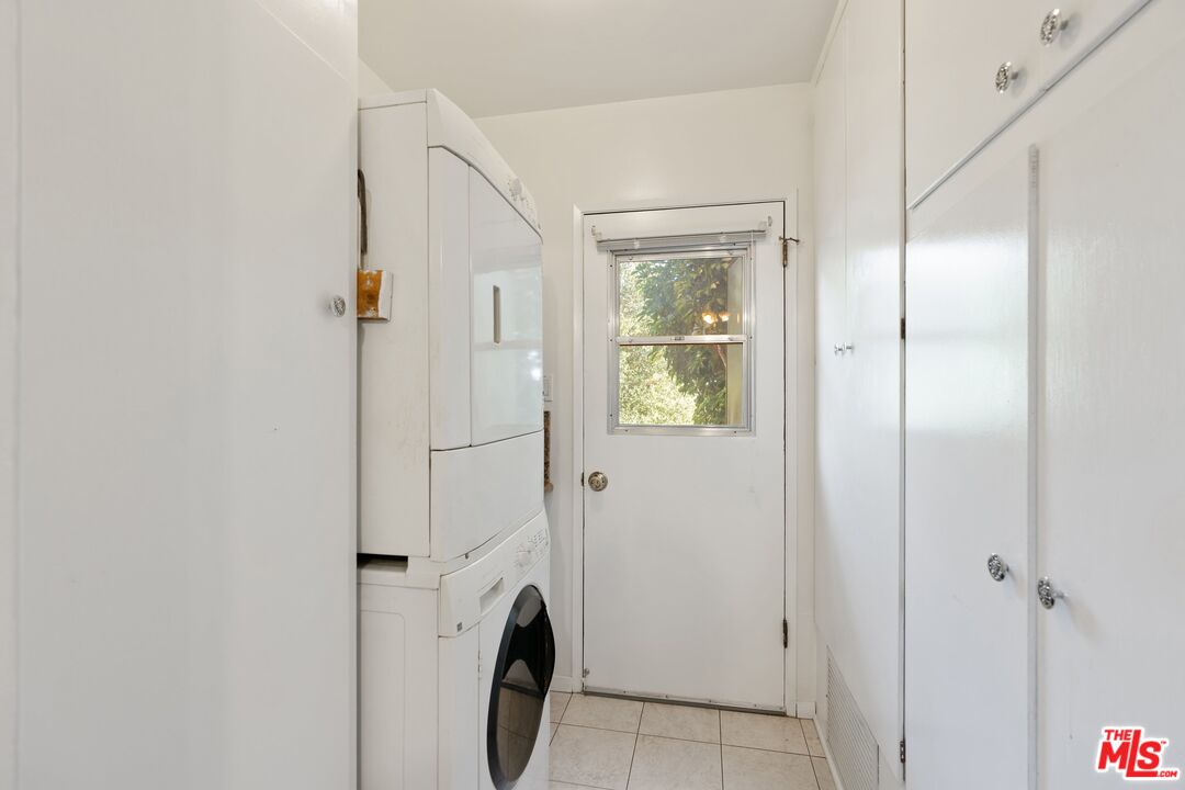 2648 Range Road Los Angeles, CA 90065 - Photo 9 of 26