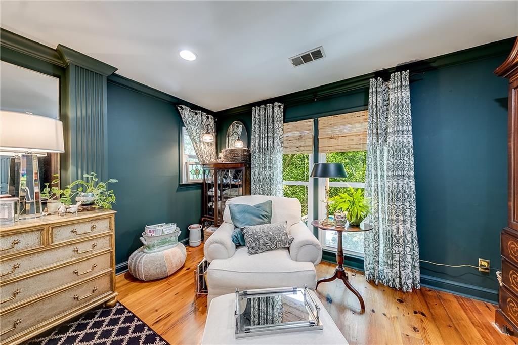 6180 Old Jefferson Road Athens, GA 30607 - Photo 44 of 100 a living room with furniture and a large window