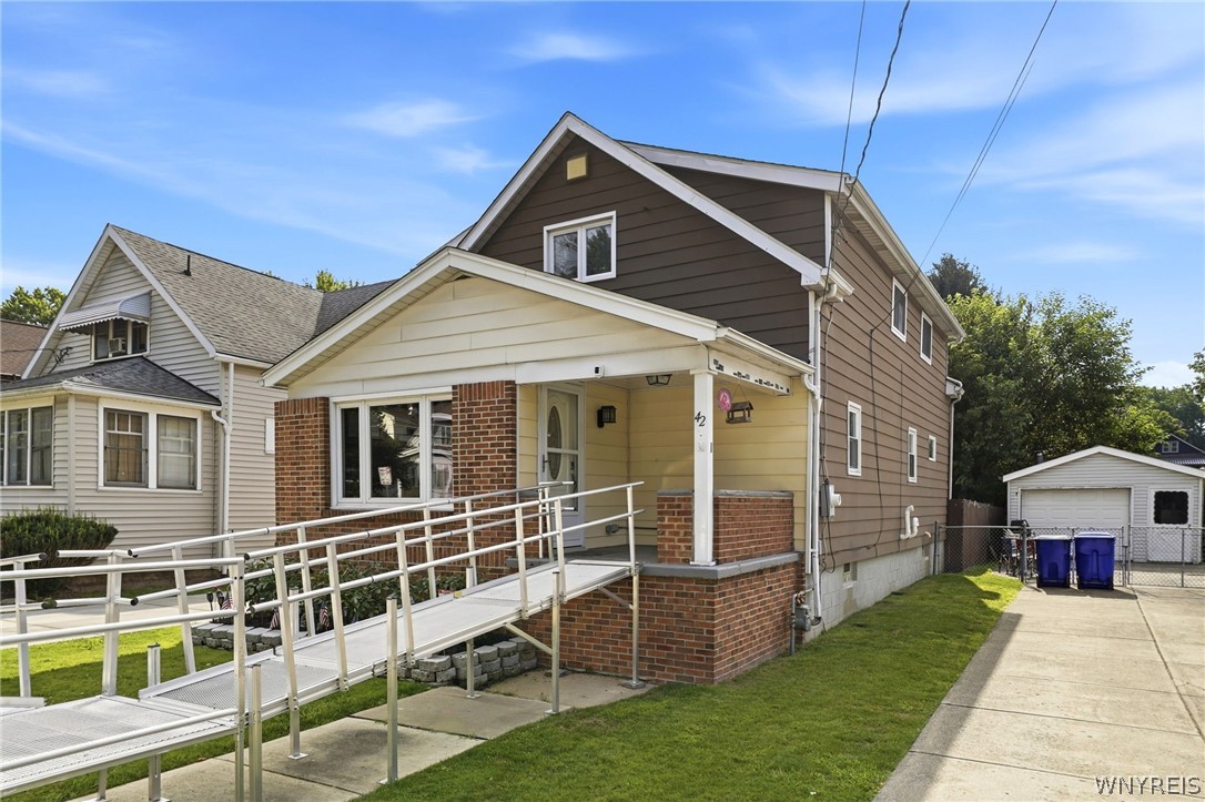 42 Wichita Road West Seneca, NY 14224 - Photo 2 of 44 Gallery Image 2