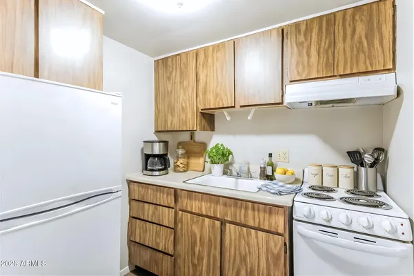 $799 | 9230 North 6th Street, Unit 6, Phoenix, AZ 85020