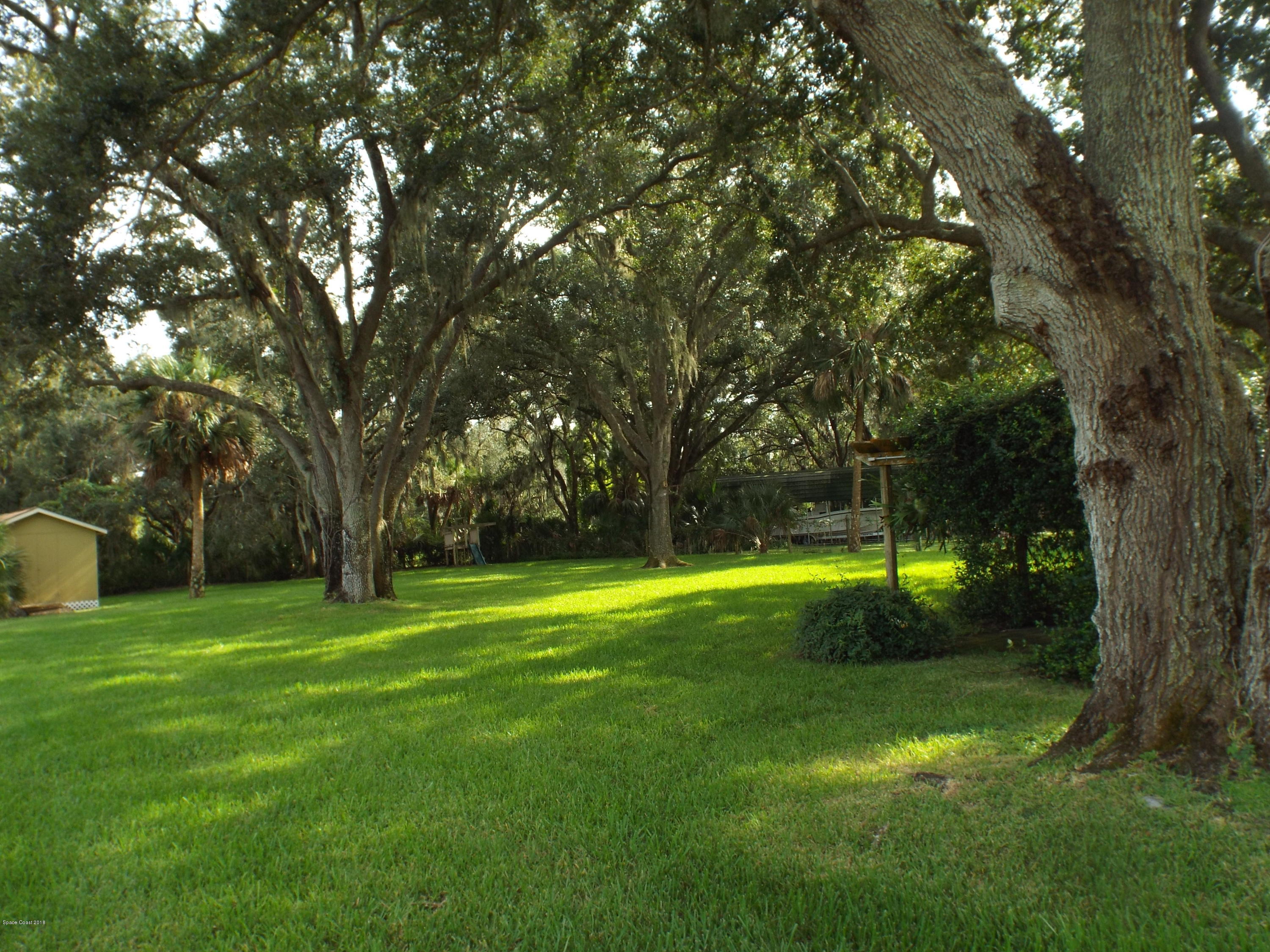 4289 Country Road Melbourne, FL 32934 - Photo 22 of 26 020