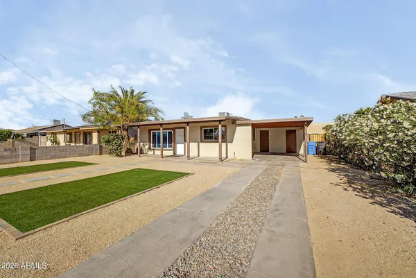 $299,999 | 3107 North 25th Drive, Phoenix, AZ 85017