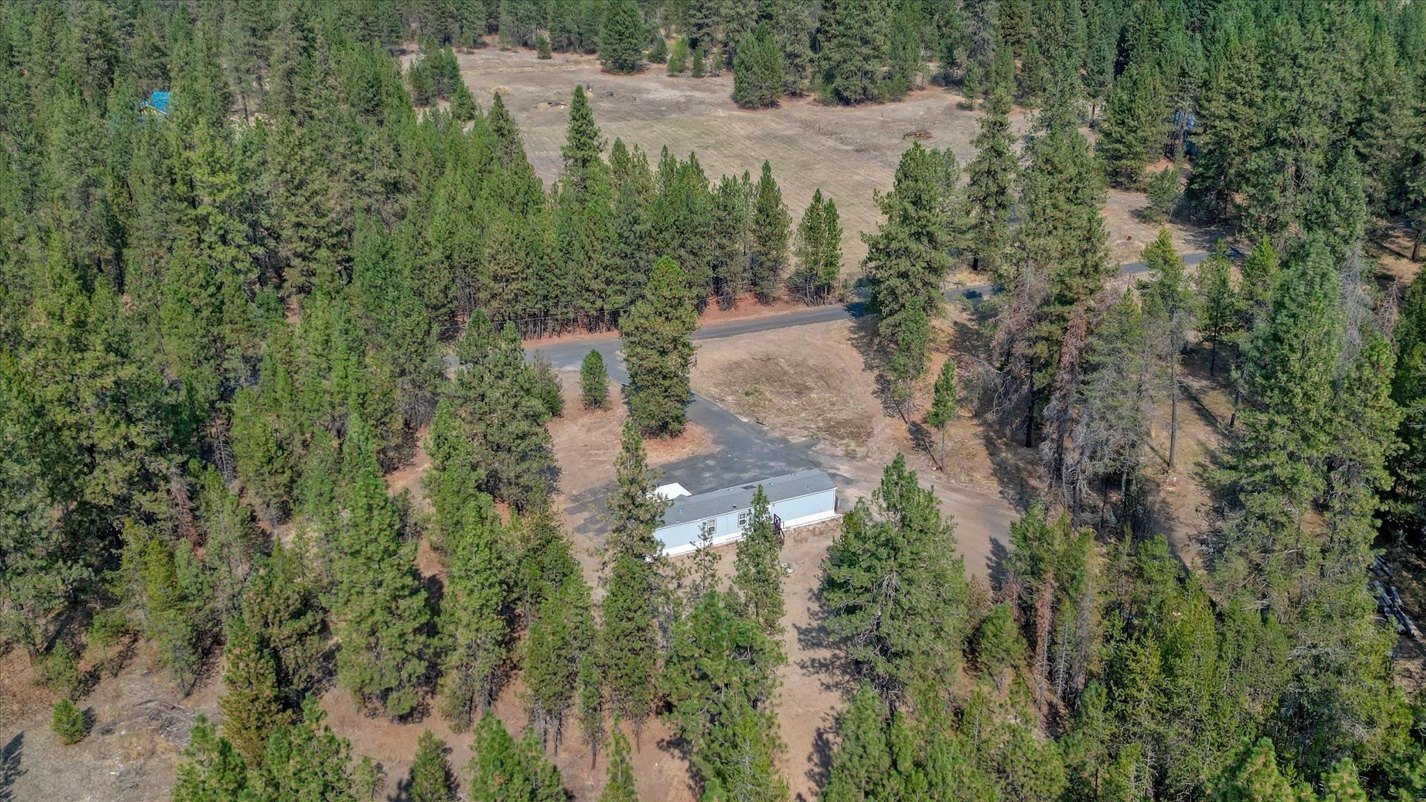 27904 North Hardesty Road Chattaroy, WA 99003 - Photo 37 of 49