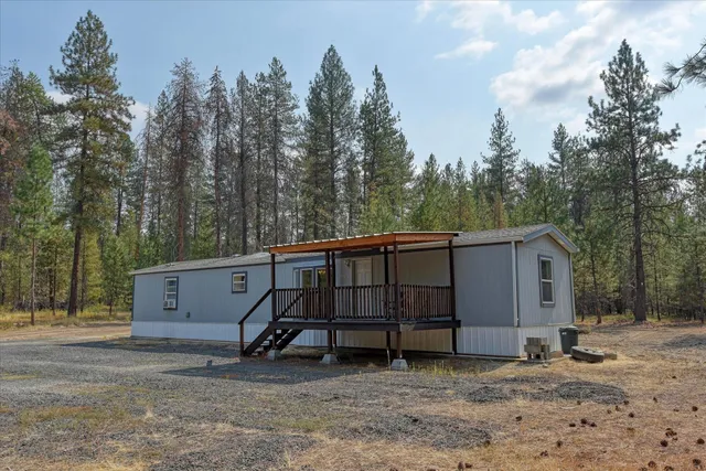 $345,000 | 27904 North Hardesty Road, Chattaroy, WA 99003