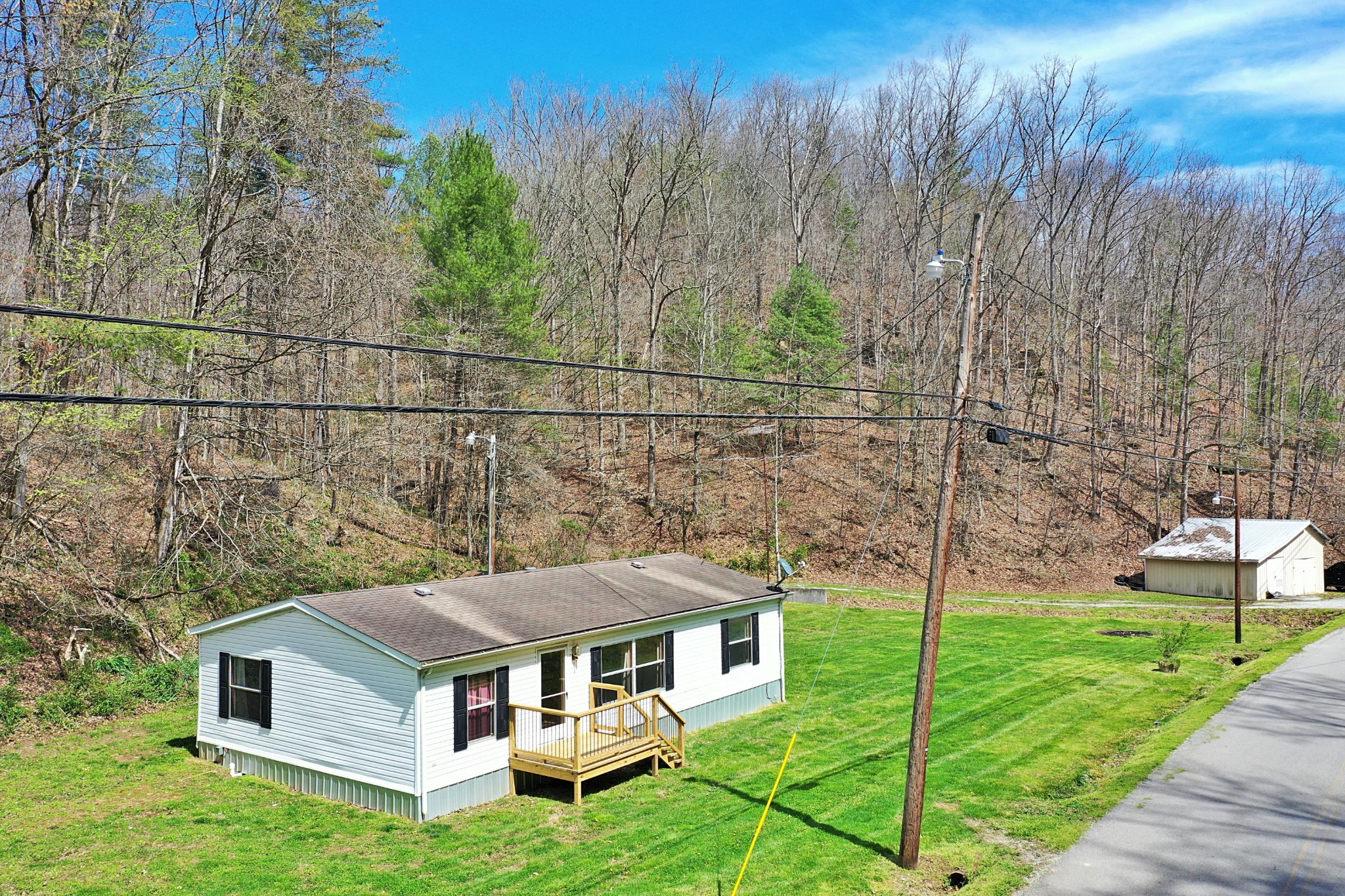 1239 Brimstone Road Robbins, TN 37852 - Photo 1 of 40 Gallery Image 1