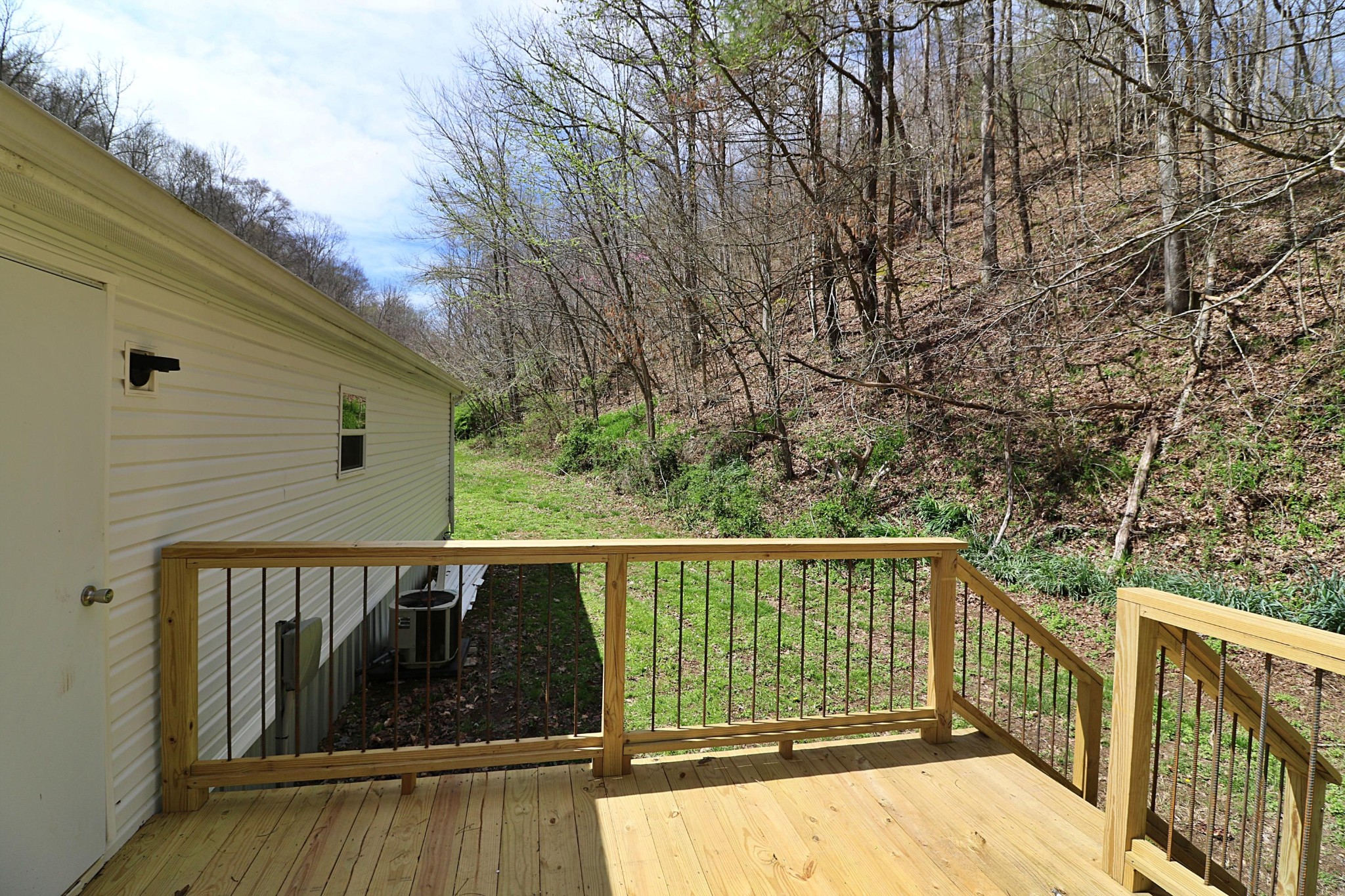 1239 Brimstone Road Robbins, TN 37852 - Photo 21 of 40 Gallery Image 21