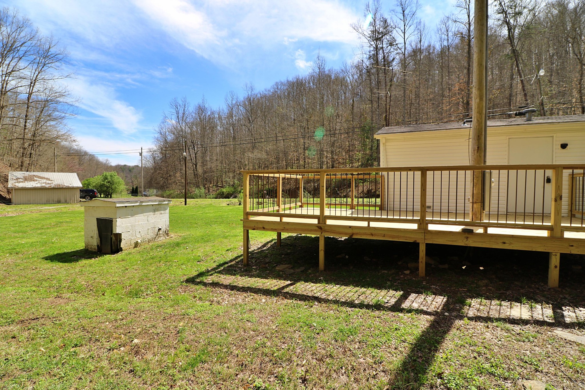 1239 Brimstone Road Robbins, TN 37852 - Photo 23 of 40 Gallery Image 23
