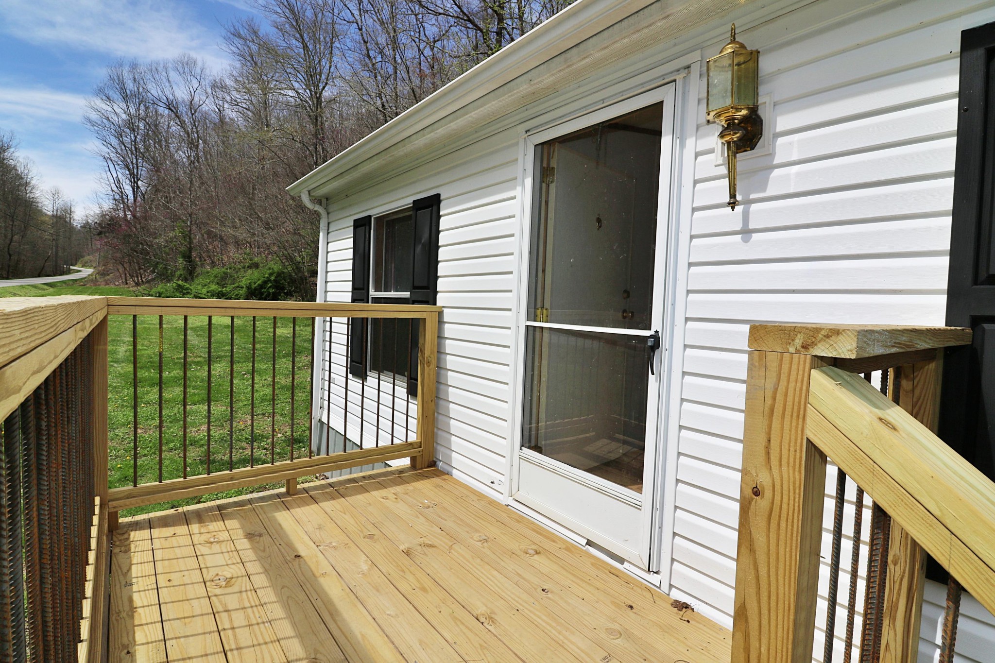 1239 Brimstone Road Robbins, TN 37852 - Photo 4 of 40 Gallery Image 4