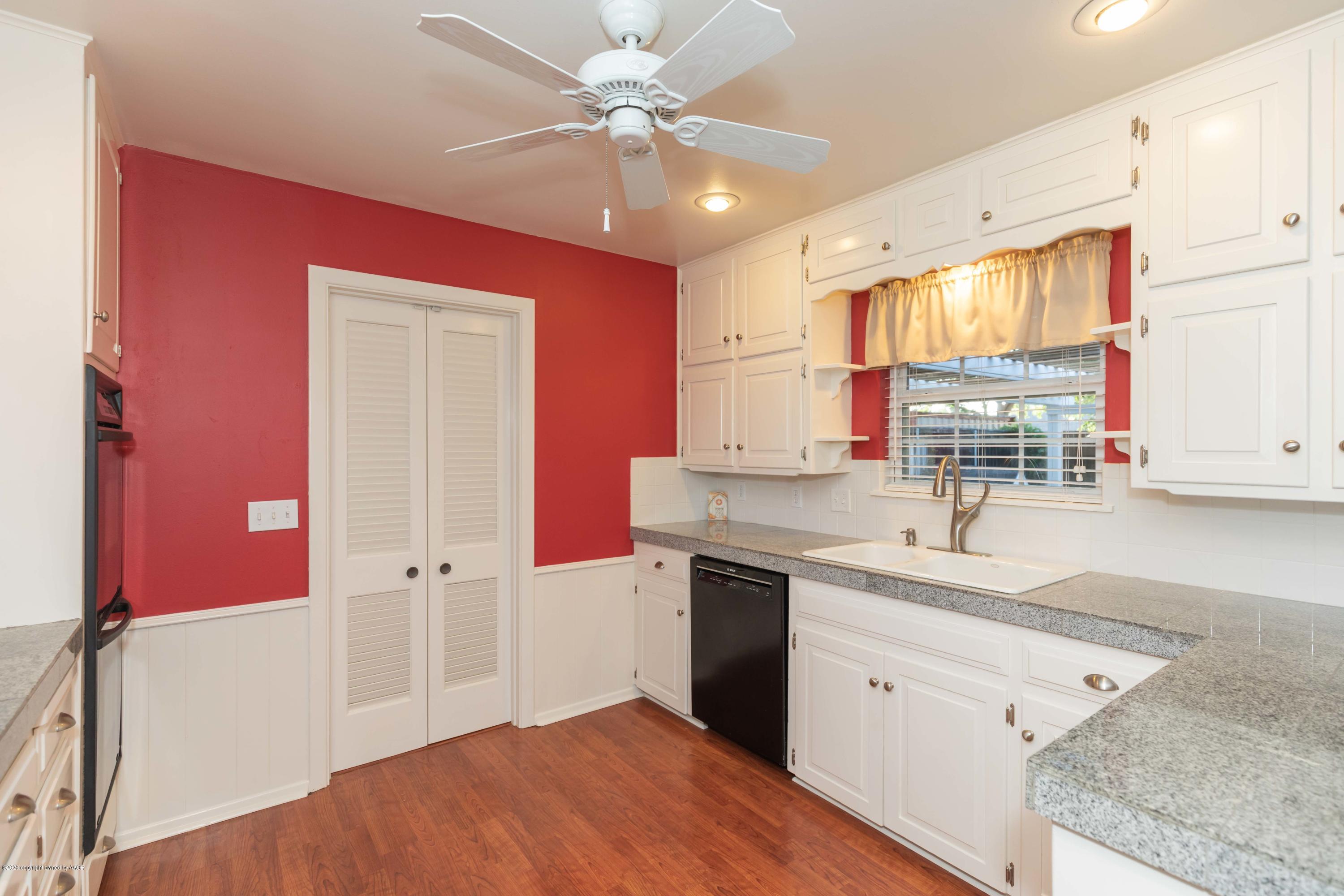 6119 Hanson Road Amarillo, TX 79106 - Photo 33 of 45 KITCHEN VIEW 3