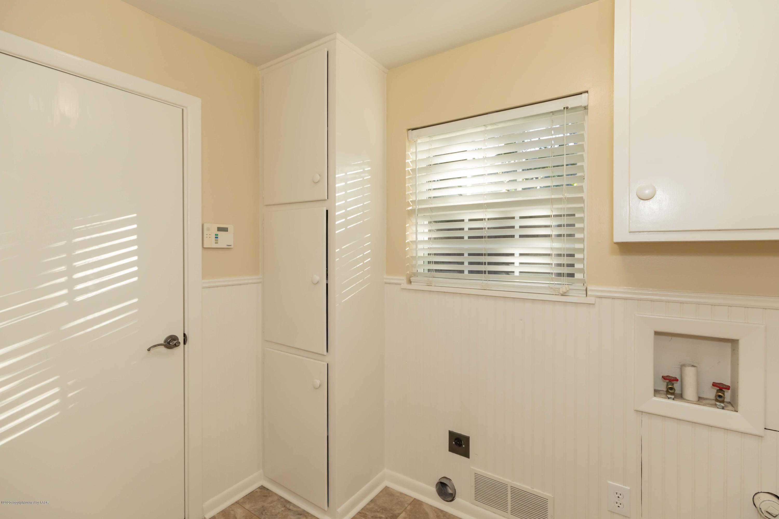 6119 Hanson Road Amarillo, TX 79106 - Photo 44 of 45 UTILITY VIEW 1