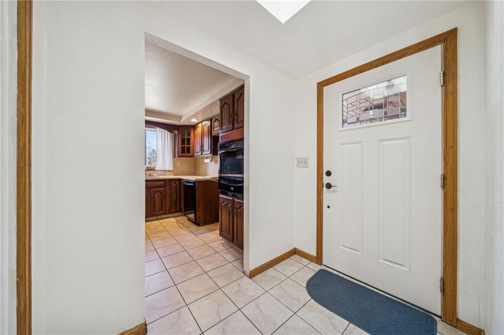 305 Todd School Road Greensburg, PA 15601 - Photo 9 of 38