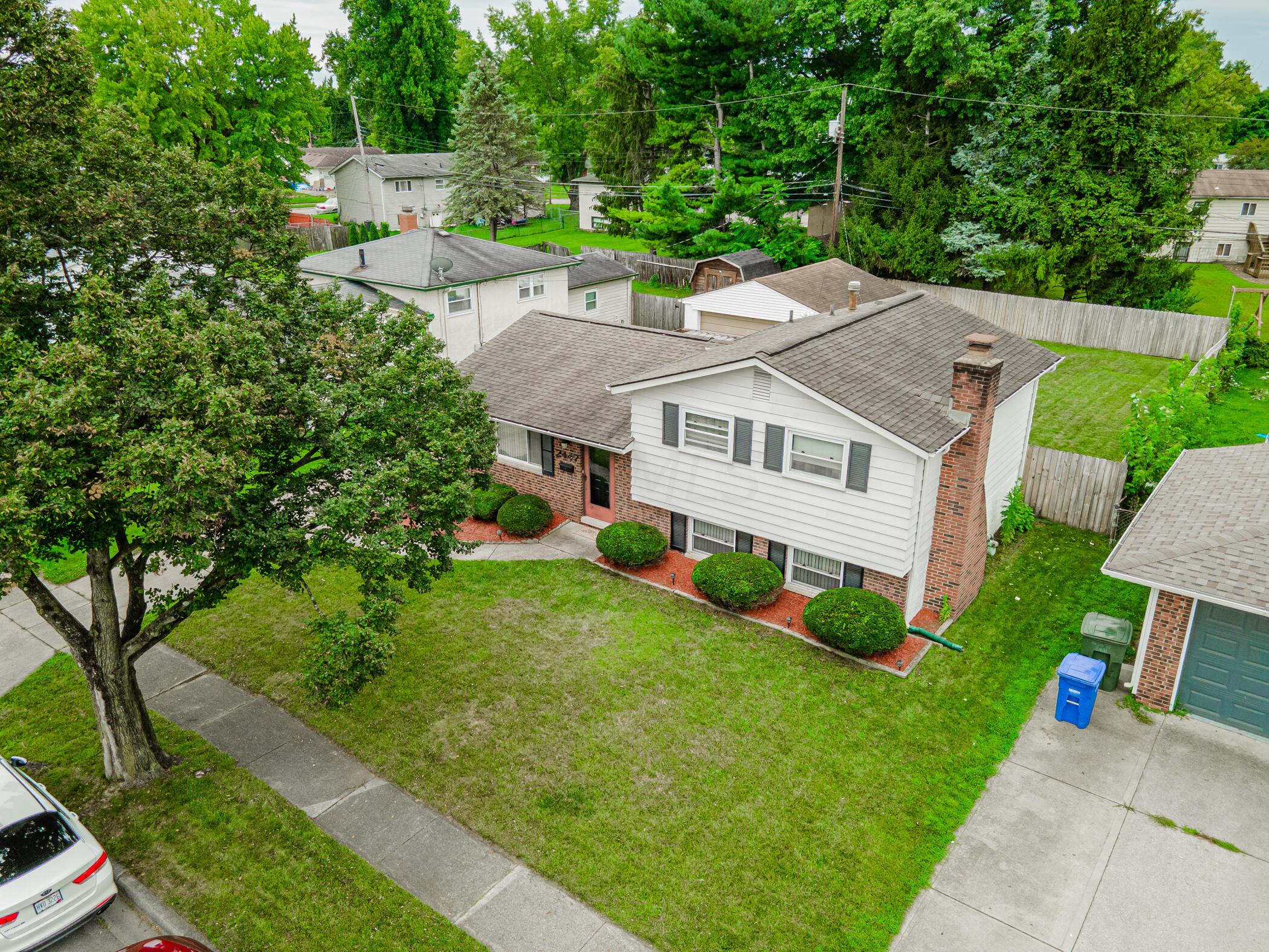 2447 Maybury Road Columbus, OH 43232 - Photo 48 of 55 2447 maybury 053