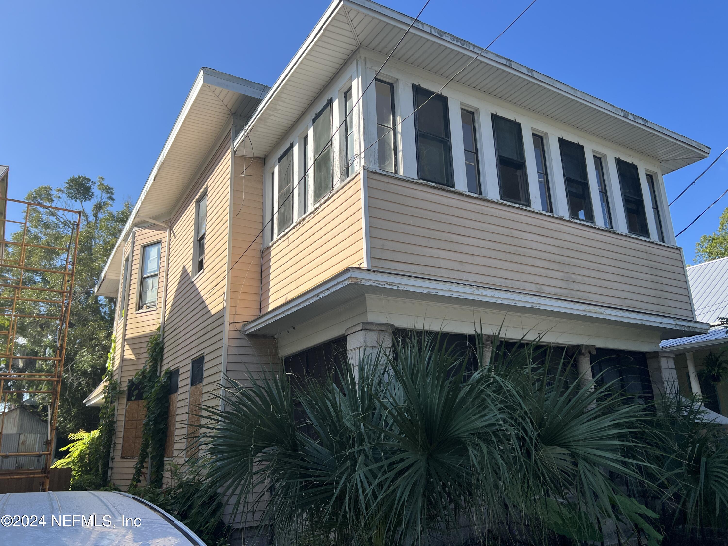 7 Saragossa Street St. Augustine, FL 32084 - Photo 2 of 28 7 Saragossa