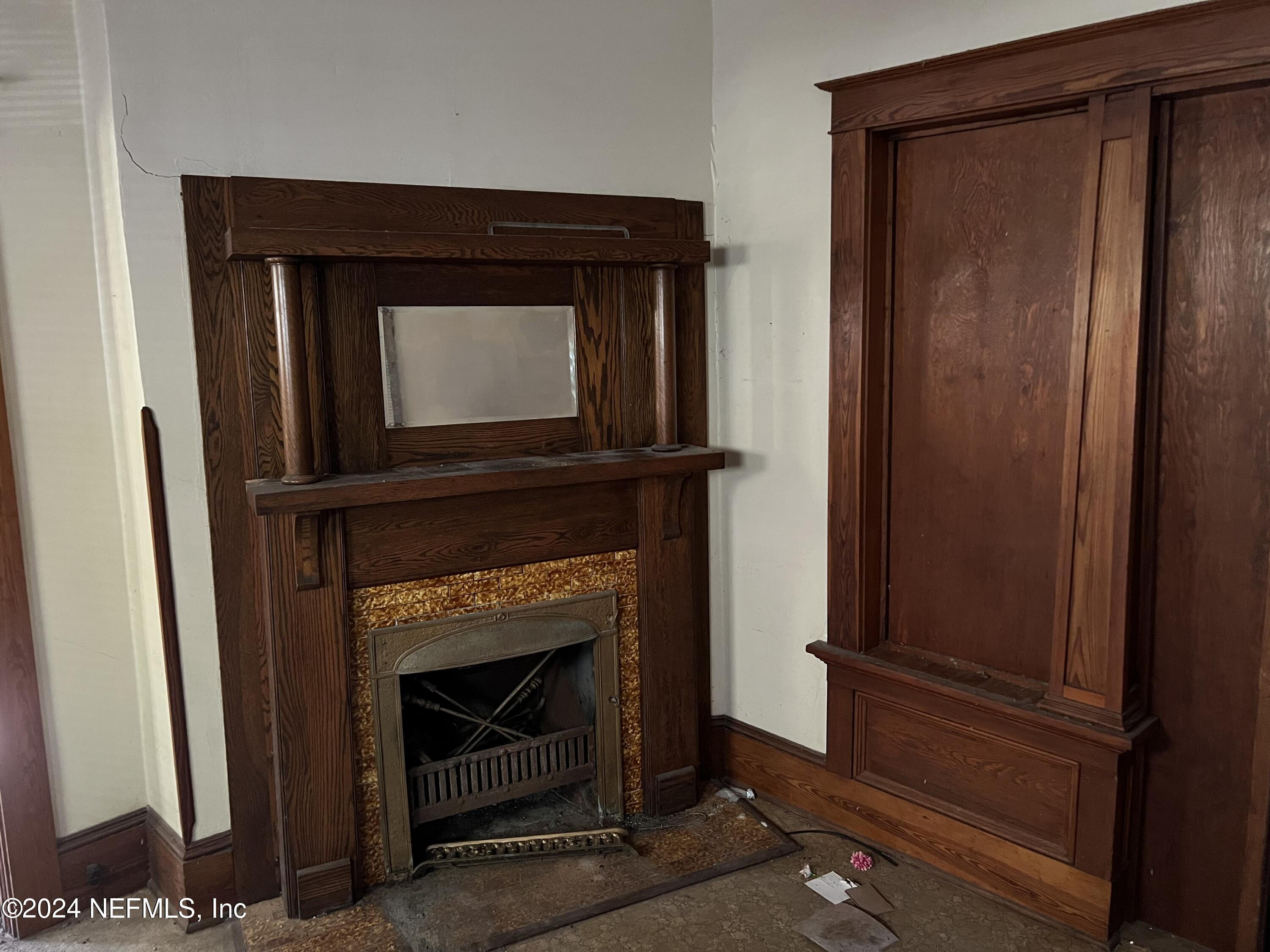 7 Saragossa Street St. Augustine, FL 32084 - Photo 4 of 28 IMG_4475