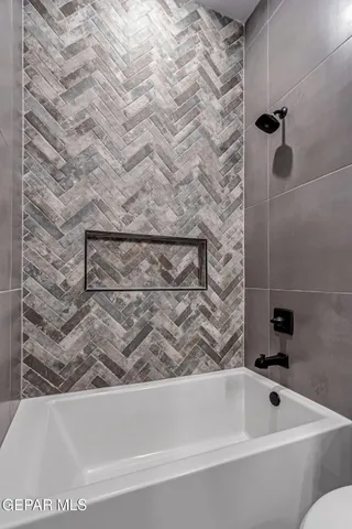 $886,900 | 6416 Cadence River, El Paso, TX 79932