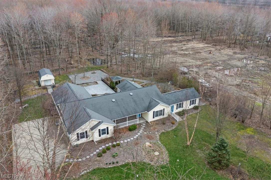 3850 North County Line Road Geneva, OH 44041 - Photo 2 of 35