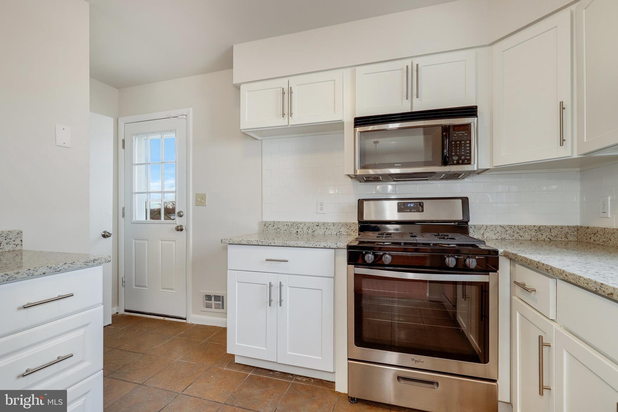 6807 Richardson Road Baltimore, MD 21207 - Photo 12 of 29