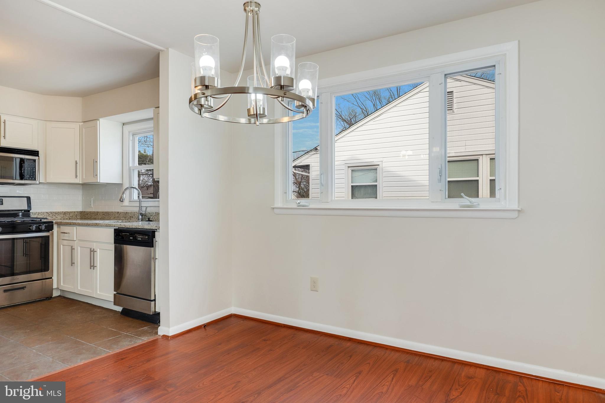 6807 Richardson Road Baltimore, MD 21207 - Photo 5 of 29