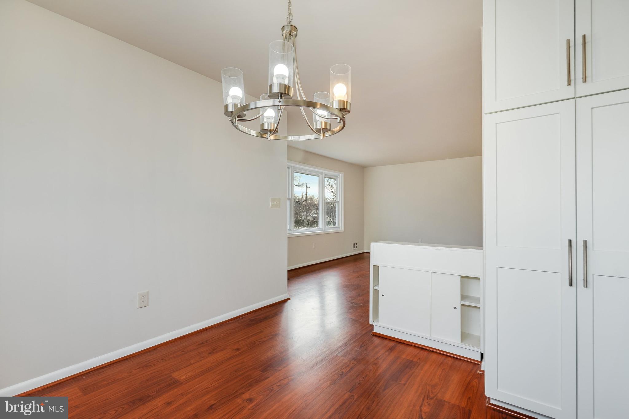 6807 Richardson Road Baltimore, MD 21207 - Photo 7 of 29