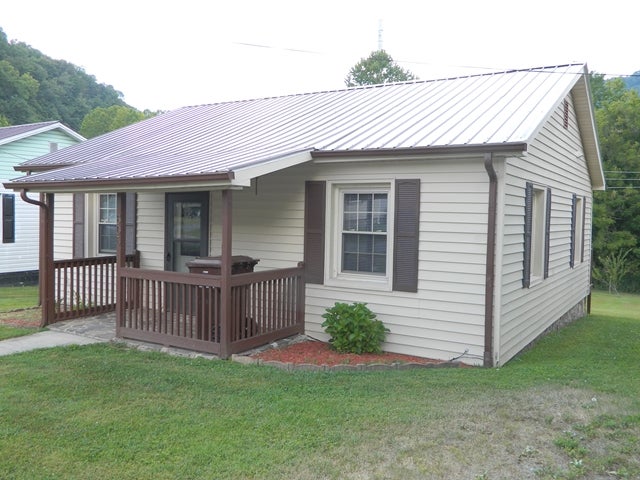 605 River Road Saltville, VA 24370 - Photo 1 of 1 Gallery Image 1