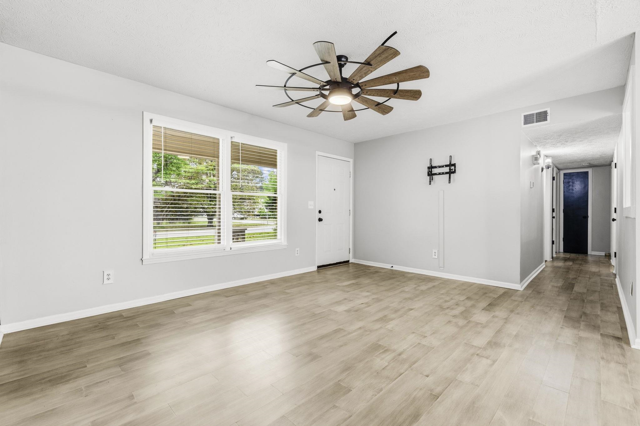 615 Burcale Rd Circle Myrtle Beach, SC 29579 - Photo 6 of 35 Gallery Image 6