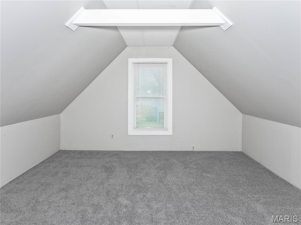 1103 7th Street Highland, IL 62249 - Photo 13 of 20